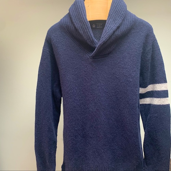 Lambswool Cowl Neck J.Crew Sweater | Medium - Picture 7 of 7